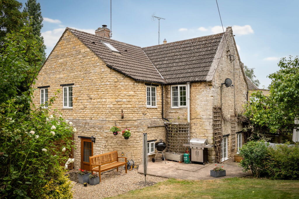 House in Northampton, Stanwick - View 5