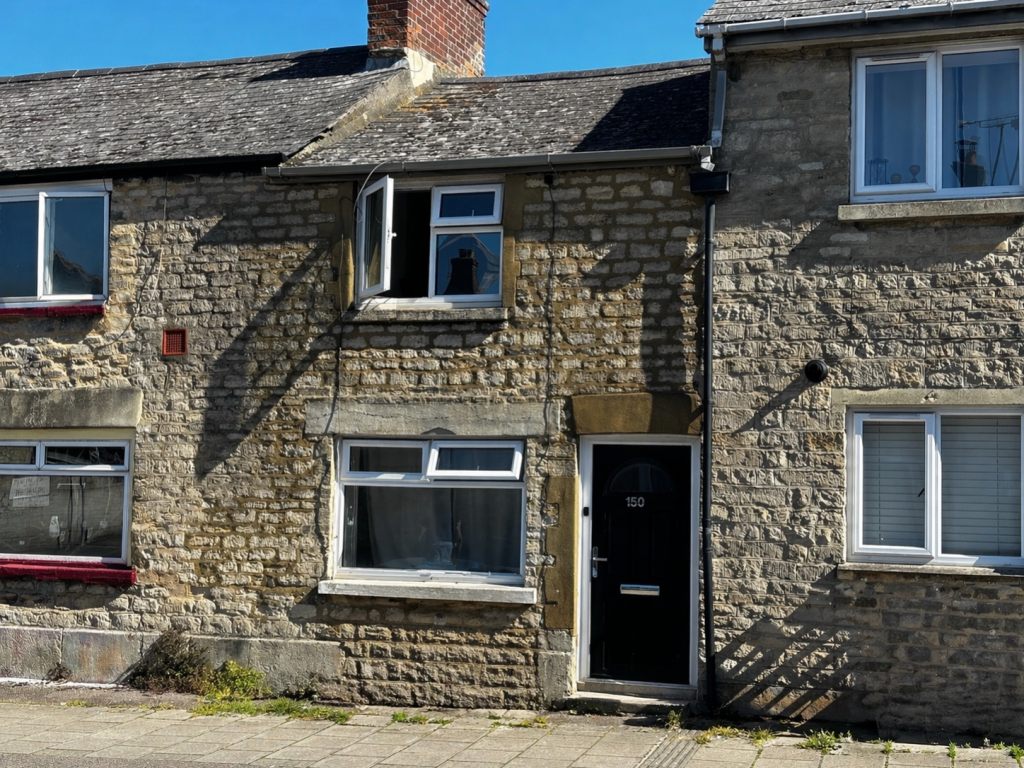Main image of property: Corn Street, Witney, Oxon, OX28 6BY