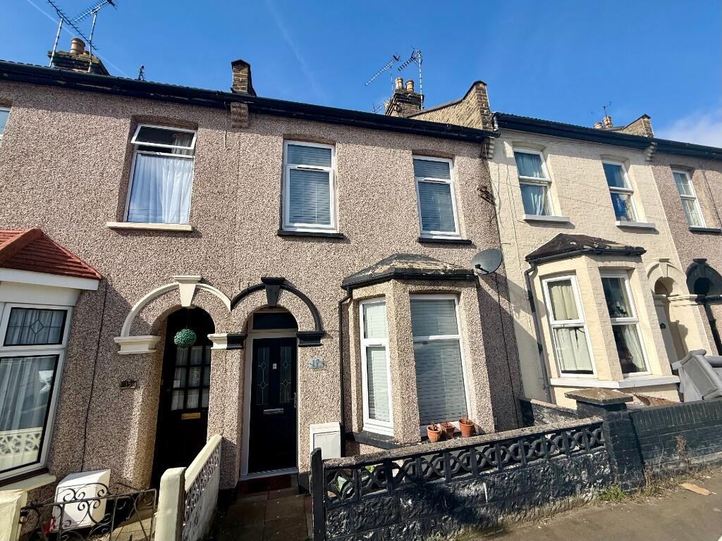 Main image of property: Dalmatia Road, Southend-On-Sea, Essex, SS1