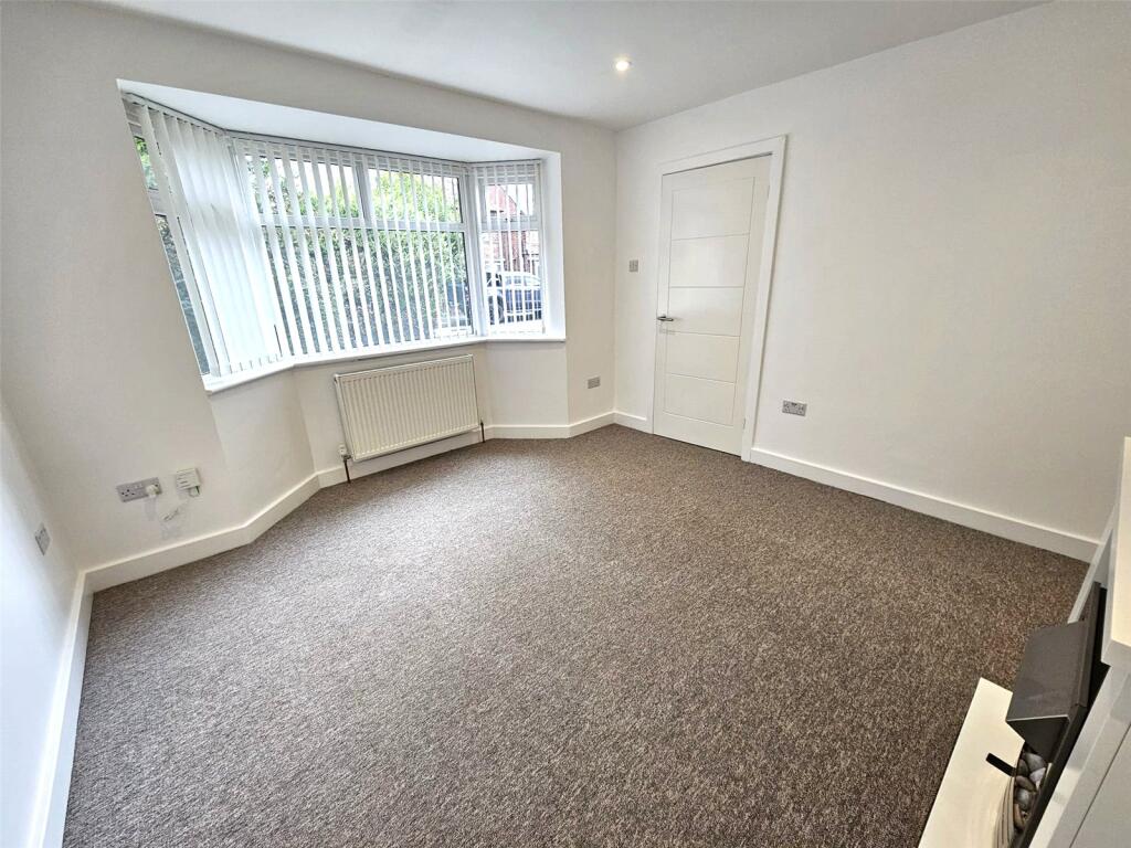 House in Nottingham - View 5