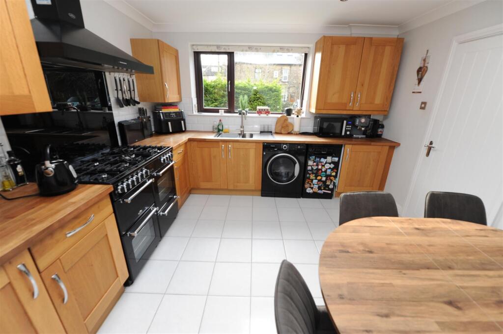 Additional image 3 of Ash Mews, Greengates, Bradford