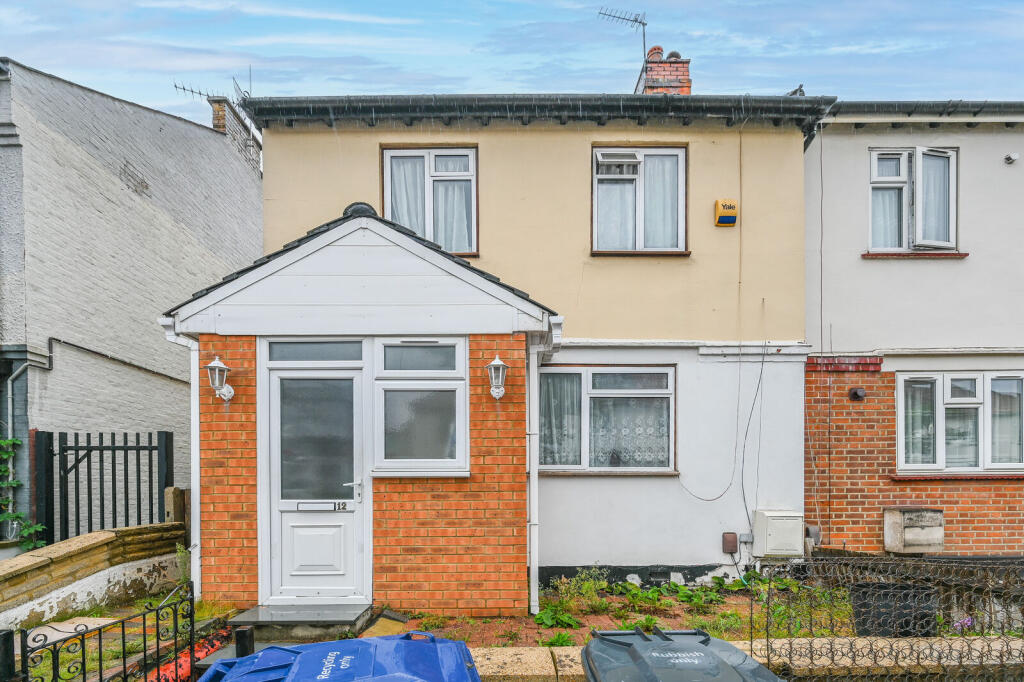 Main image of property: Montague Road, Hanwell, London, W7