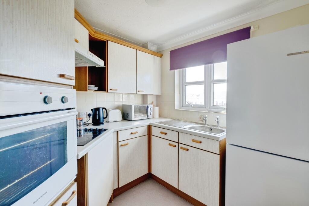 Apartment in Bournemouth - View 4