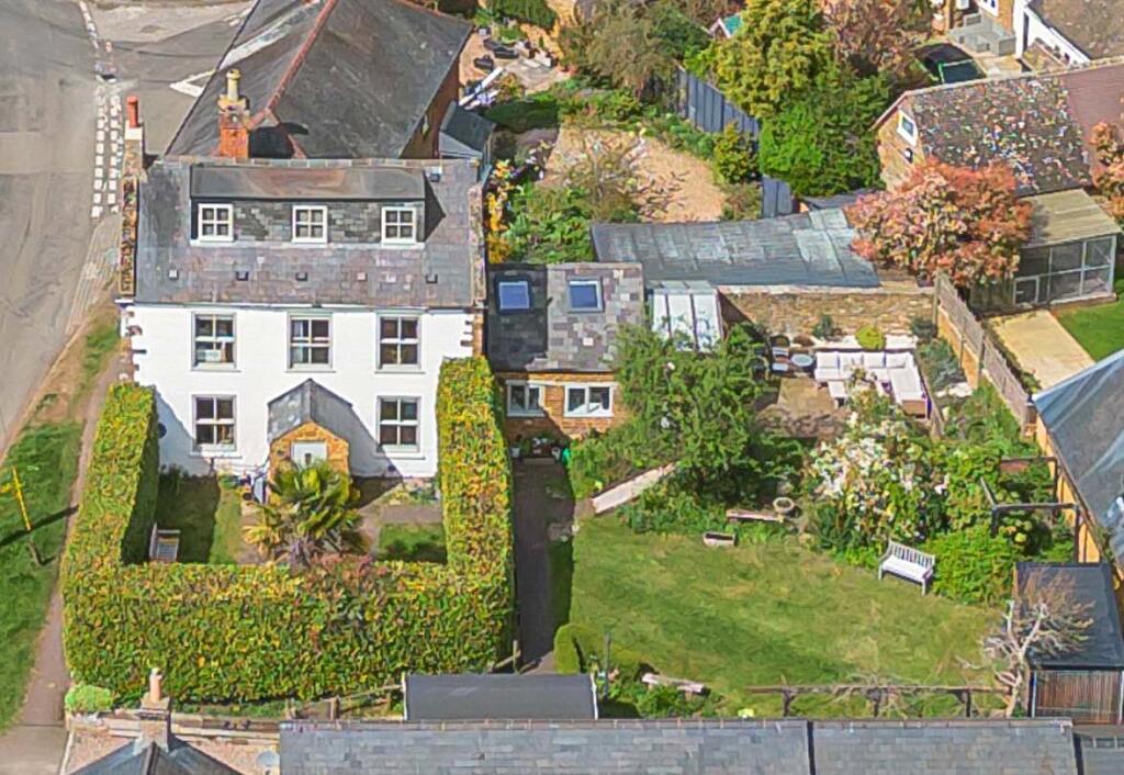 Main image of property: Walgrave Road, Old, Northamptonshire, NN6