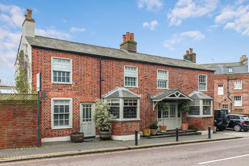 Main image of property: Verulam Road, St. Albans, Hertfordshire, AL3