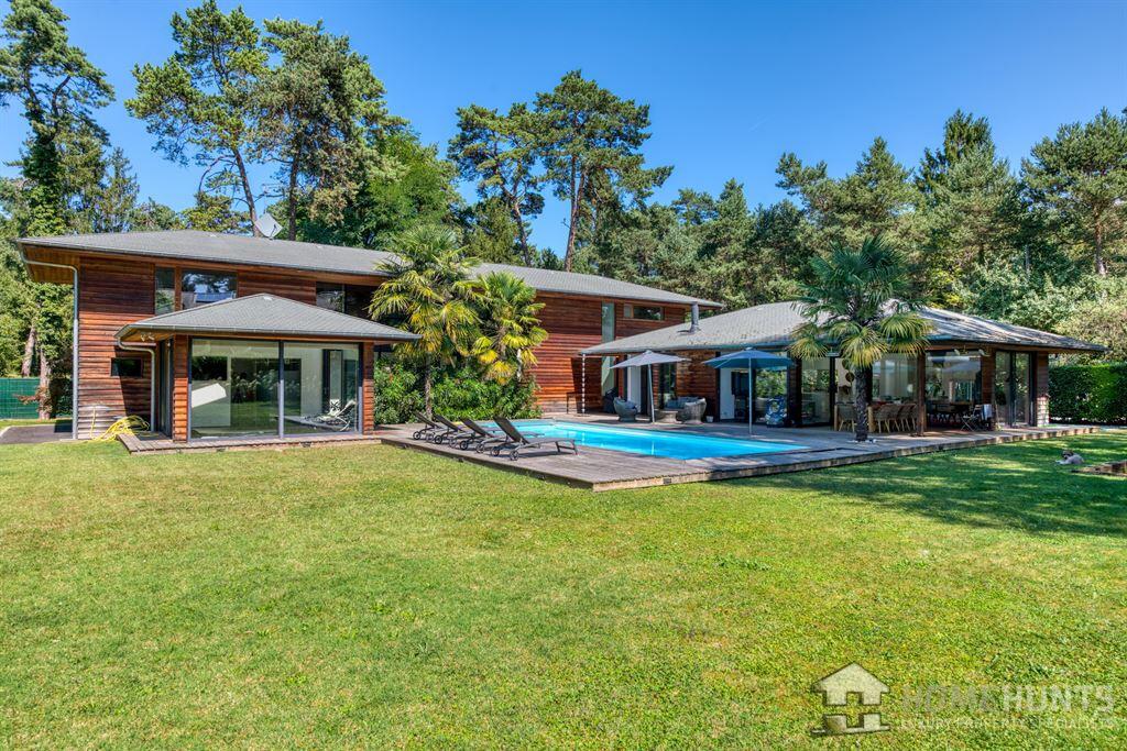 Main image of property: Rhone Alps, Haute-Savoie, Sciez