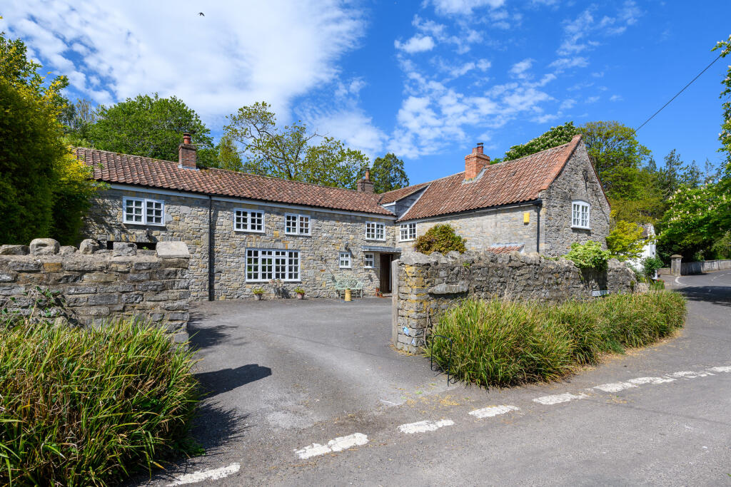 Main image of property: Manor Road, Cossington