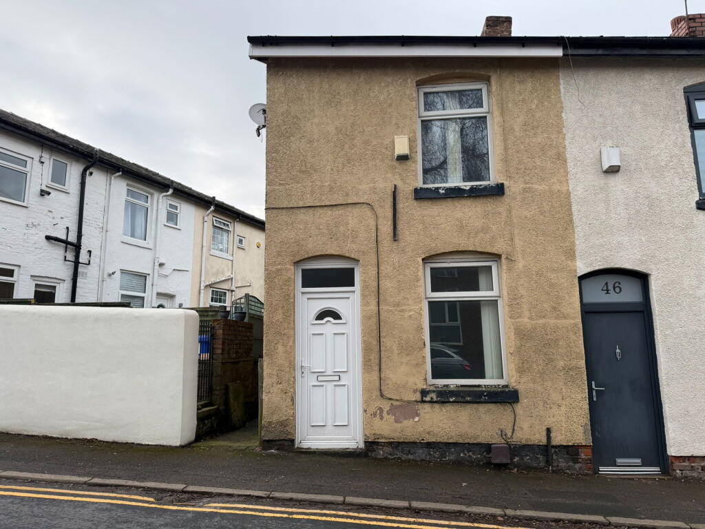 Main image of property: Lilly Street, Hyde, SK14 5QS