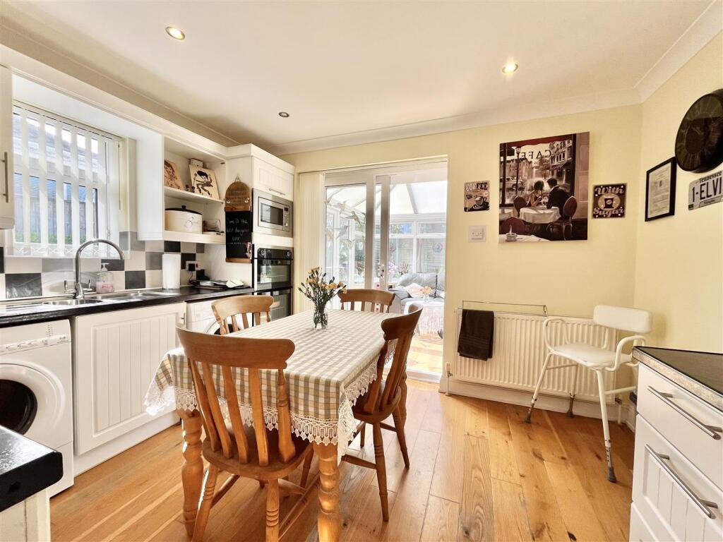 House in Rother, Fairlight - View 5