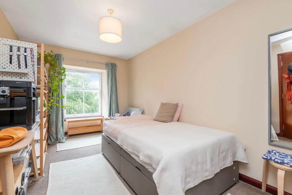 Apartment in Kirkcaldy, Fife - View 5