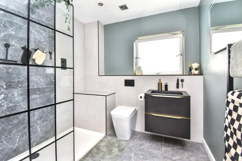 Apartment in Glasgow - View 4