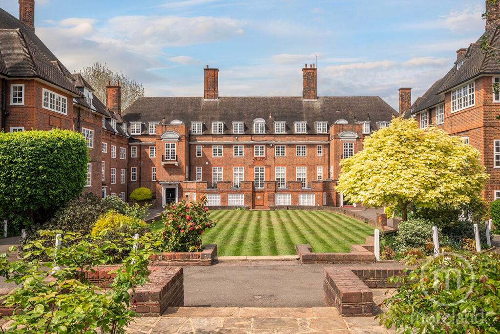 Main image of property: Heathcroft, Hampstead Way, Hampstead Garden Suburb, NW11