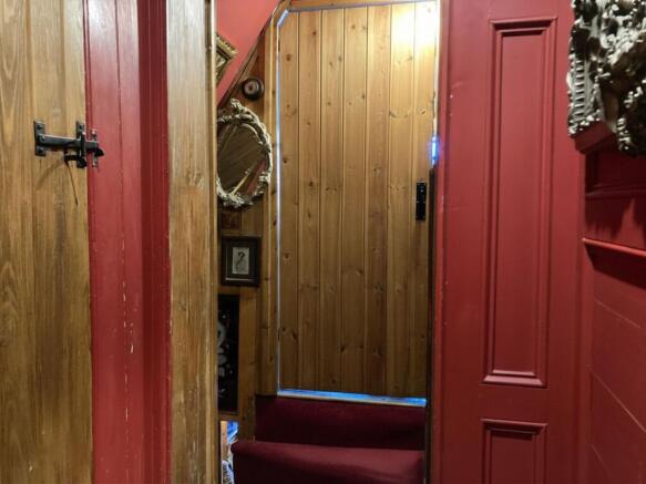 To Principal Bedroom