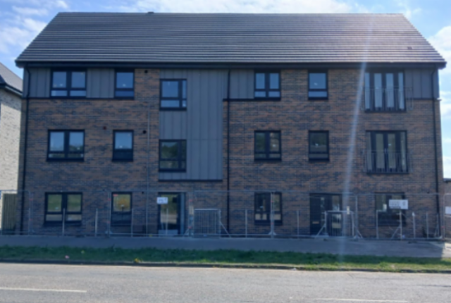 Main image of property: FLAT 4 , 33A TURNHOUSE ROAD , EH12 0ER