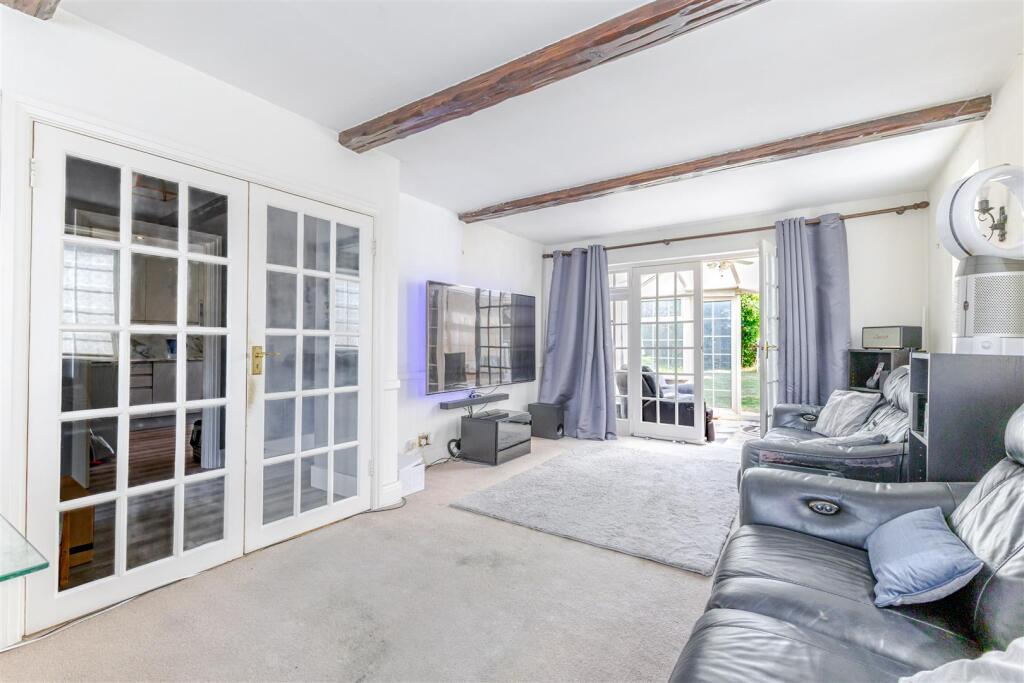 House in Southall - View 4