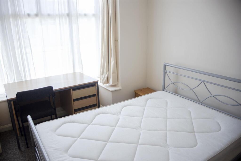 Apartment in Birmingham - View 4