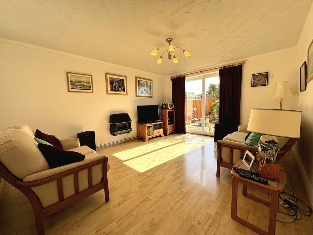 House in Bridgend, Brackla - View 2