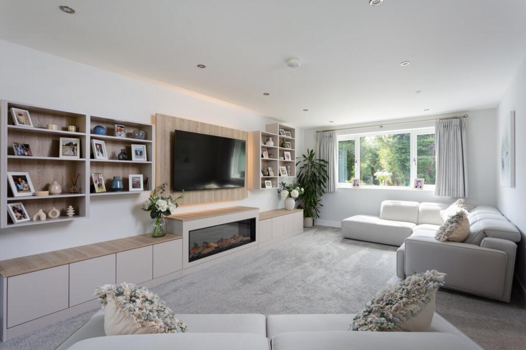 House in Bradford, Beamsley - More