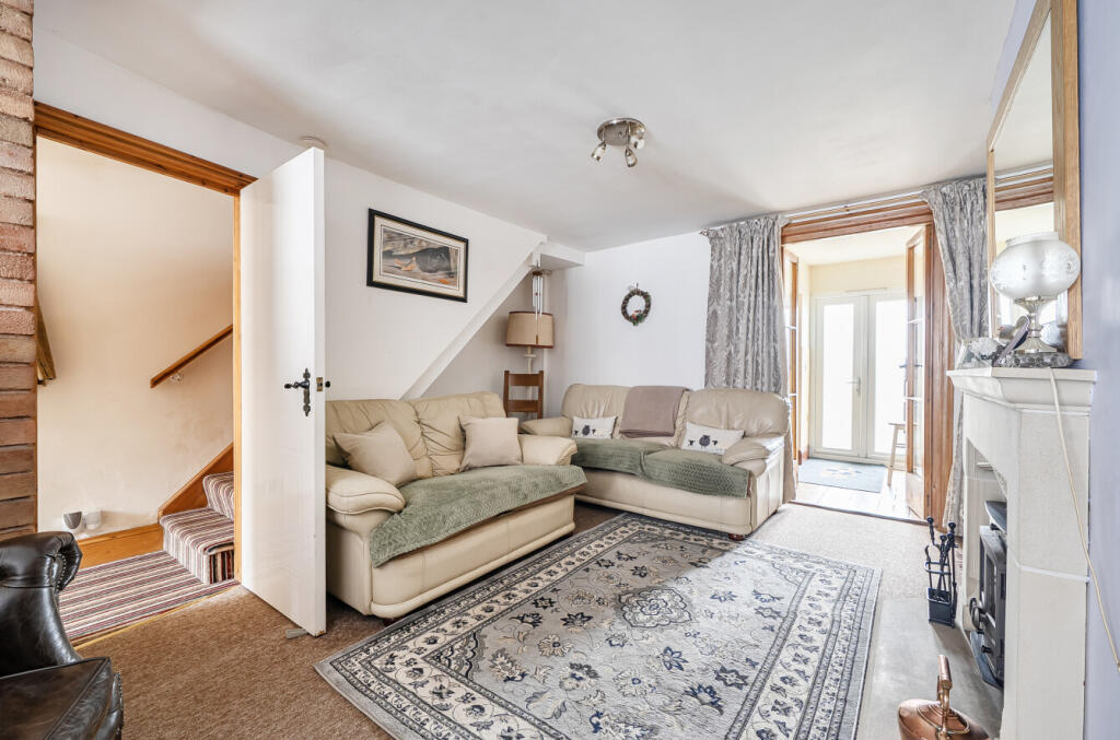 House in Taunton - View 5