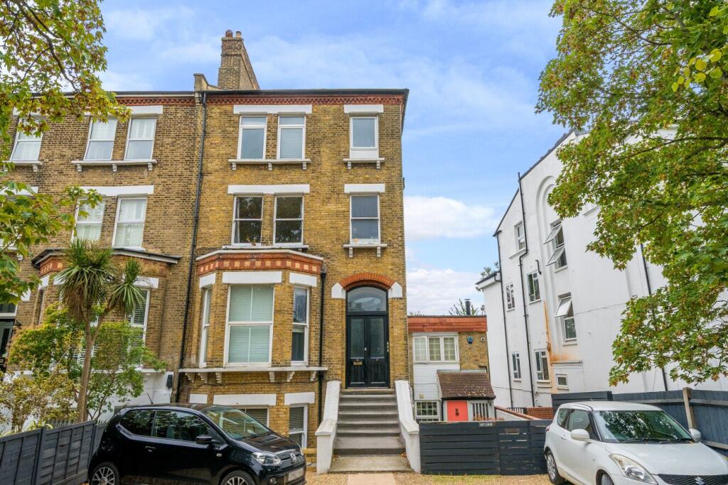 Main image of property: Central Hill, London, SE19