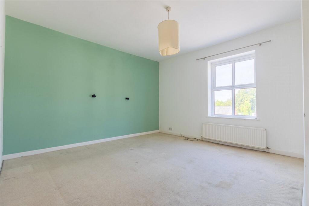 Norden Road, Rochdale, Greater Manchester, OL11 - View 6