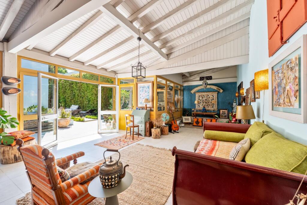 Main image of property: Lisbon, Cascais