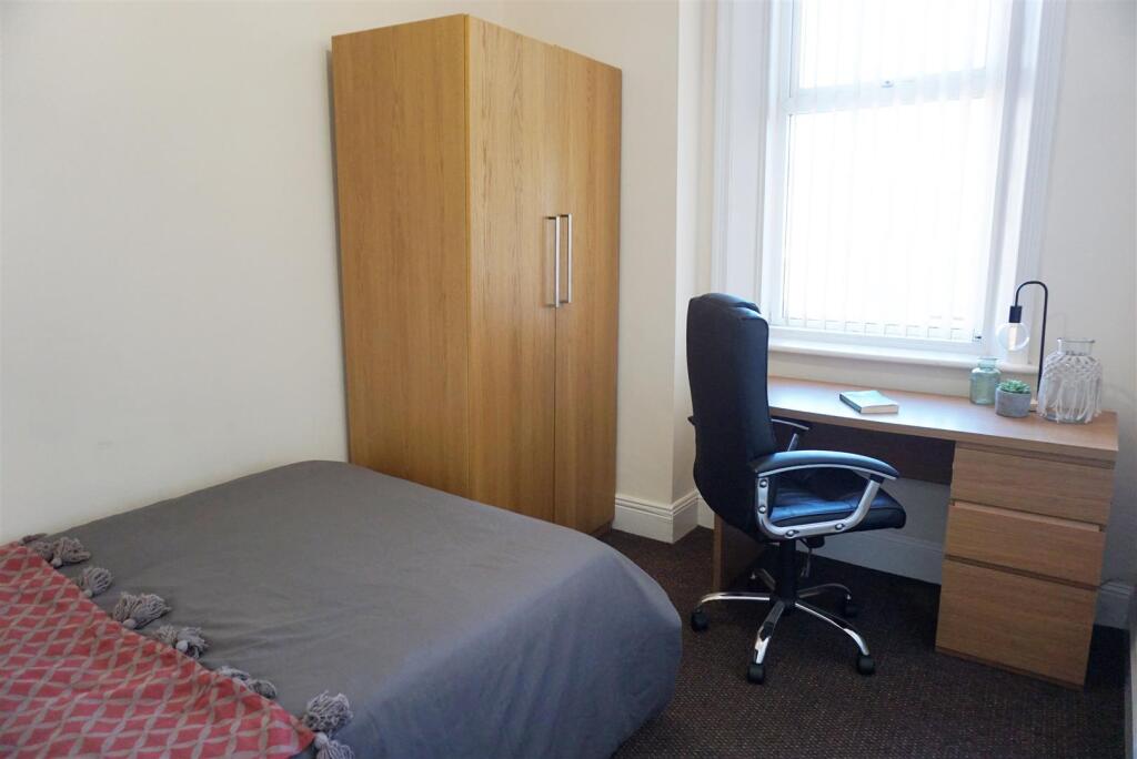 3 bedroom penthouse for rent