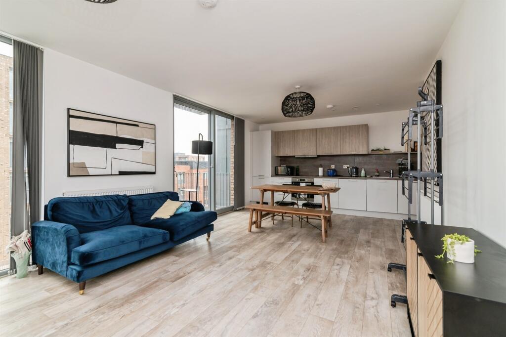 Apartment in Nottingham, Trent Bridge Quays, The Meadows - View 4