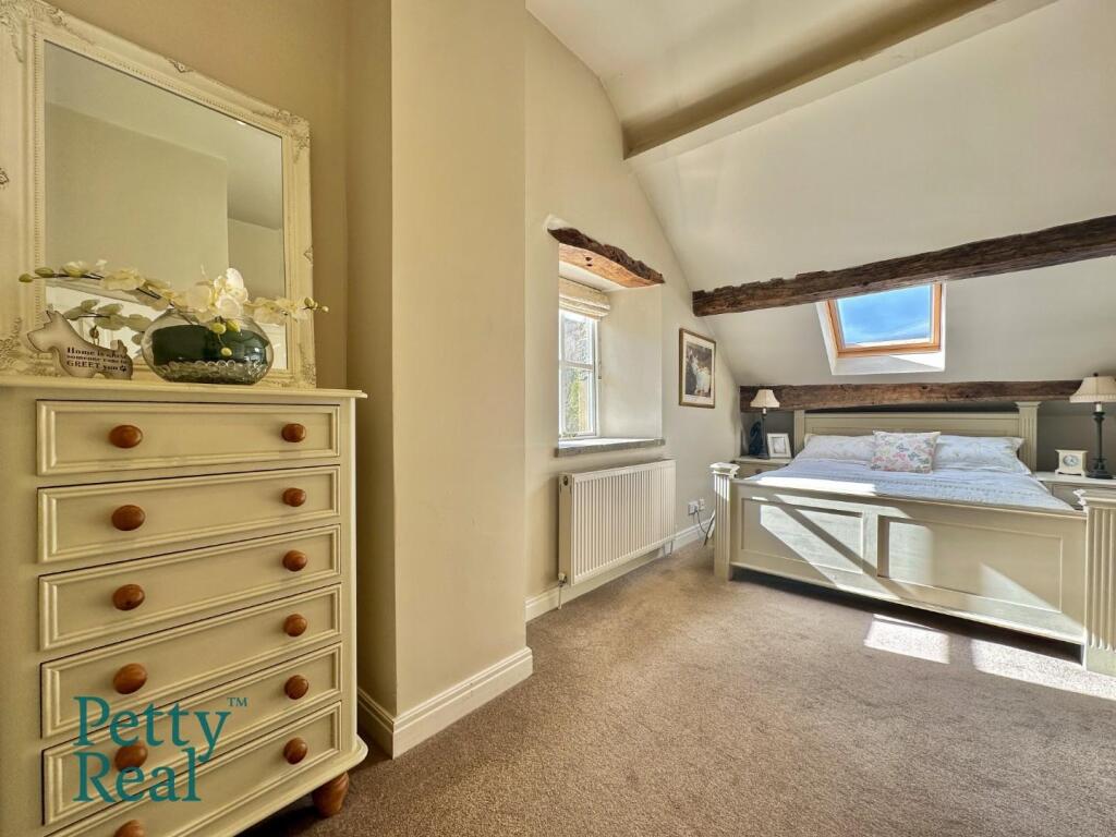 Additional image 22 of Skipton Old Road, Colne