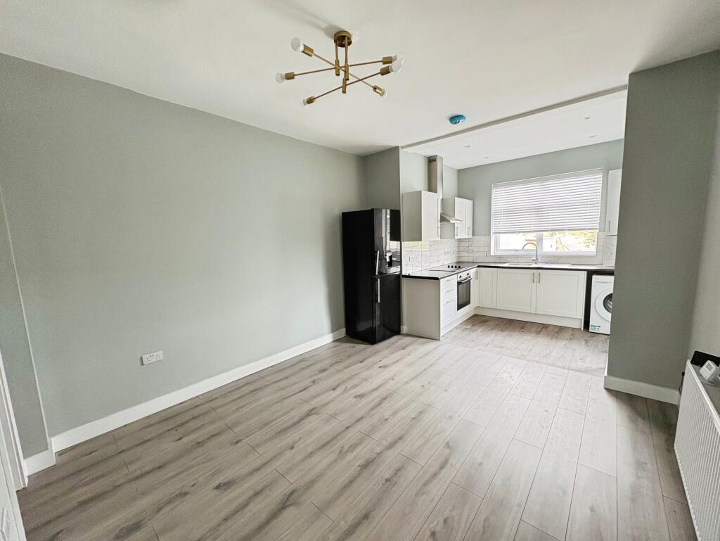House in Sheffield - View 4