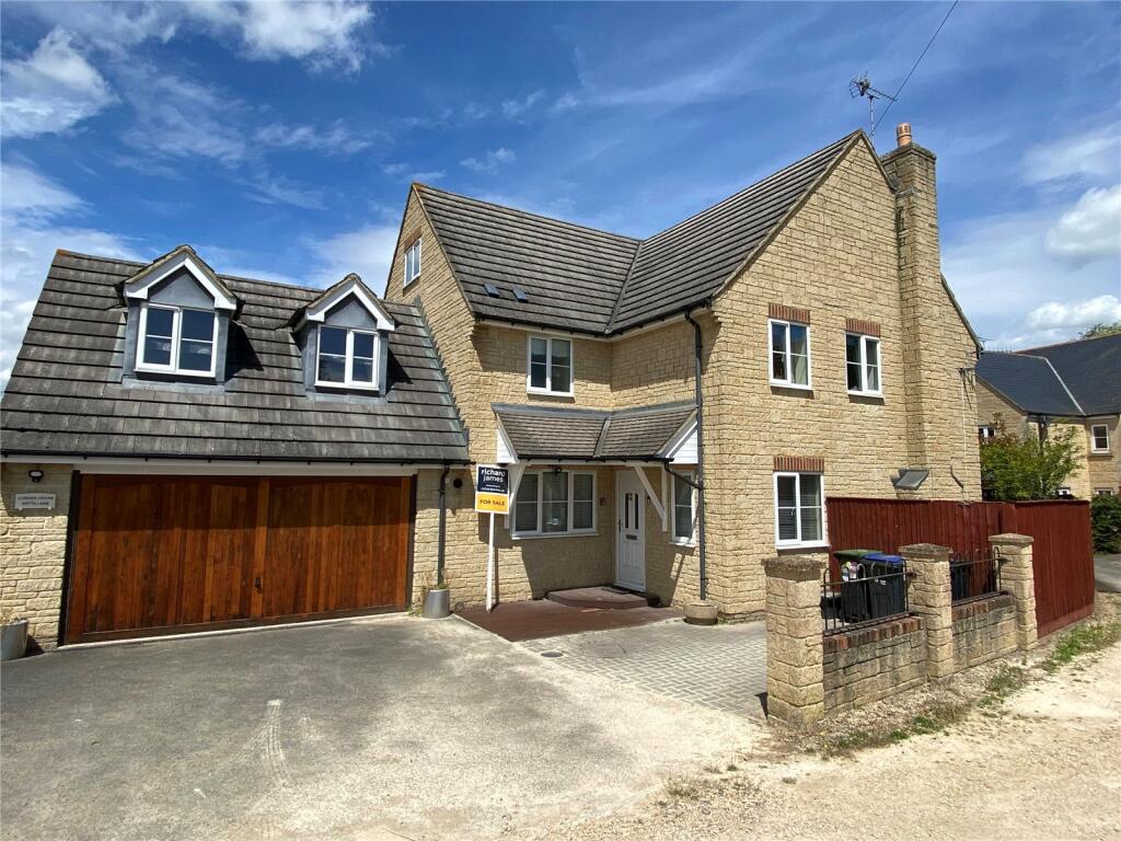 Main image of property: Common Farm, Witts Lane, Purton, Wiltshire, SN5