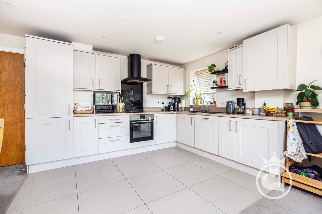 Apartment in Poole, Marlborough Road Nursing Home - View 4