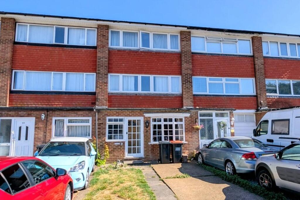 Main image of property: The Cedars, Dunstable, Bedfordshire, LU6