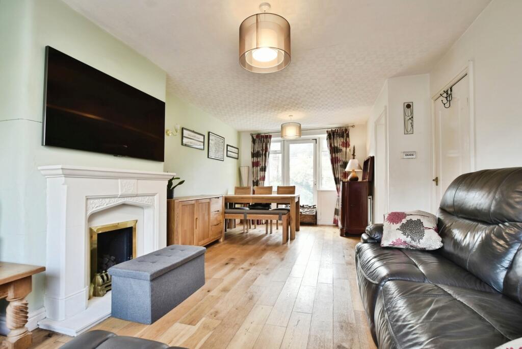 Rushfield Road, Cheadle Hulme, Cheadle, Greater Manchester, SK8 photo 2