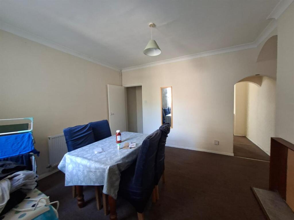 House in Peterborough, City of Peterborough - View 4