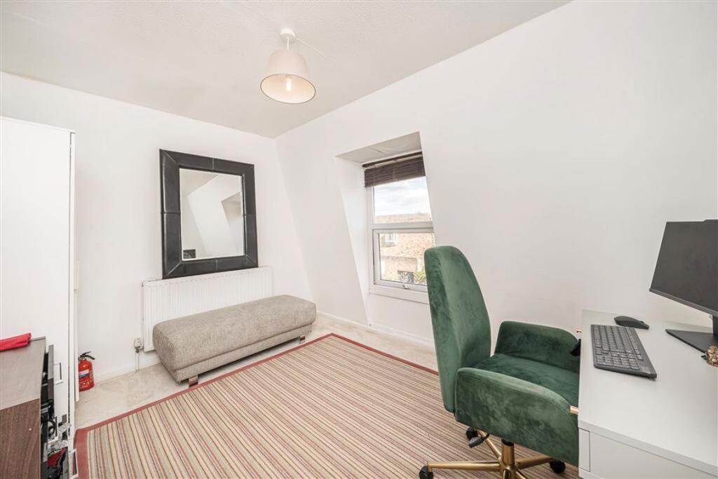 House in London - More