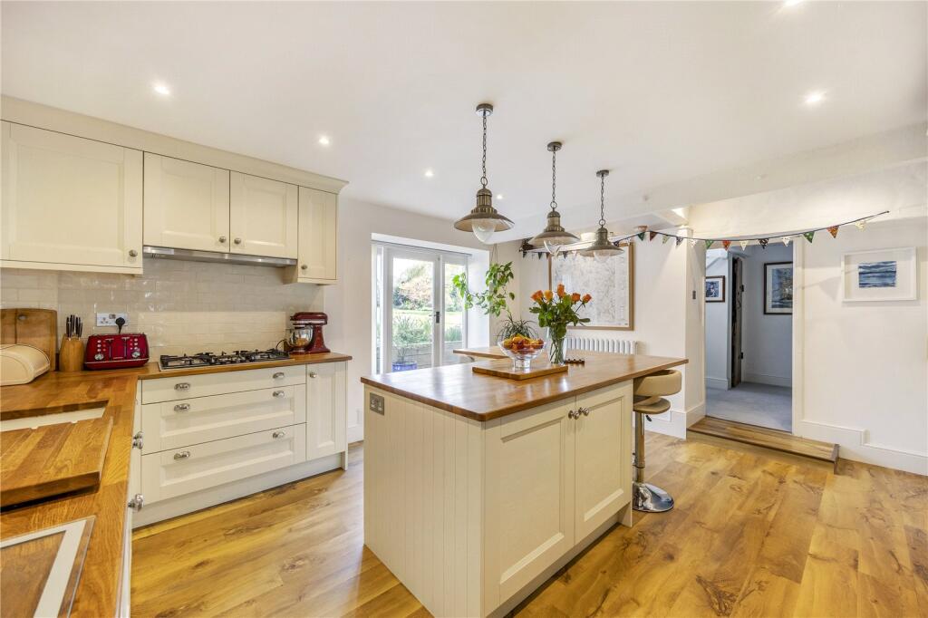 Beckford Road, Alderton, Gloucestershire, GL20 - View 4