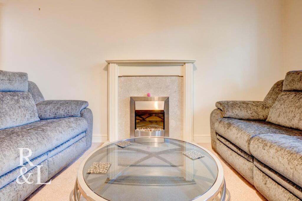 Apartment in Leicester - More