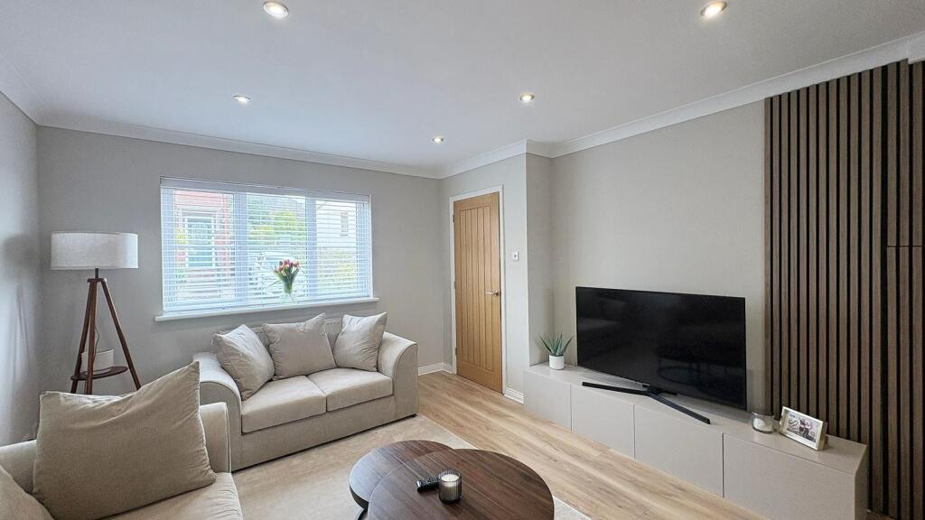 House in Torquay, Torbay - View 5