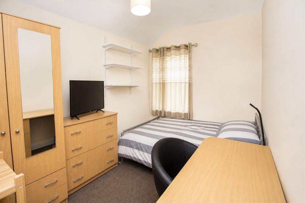 House in Birmingham, Bournbrook - View 4