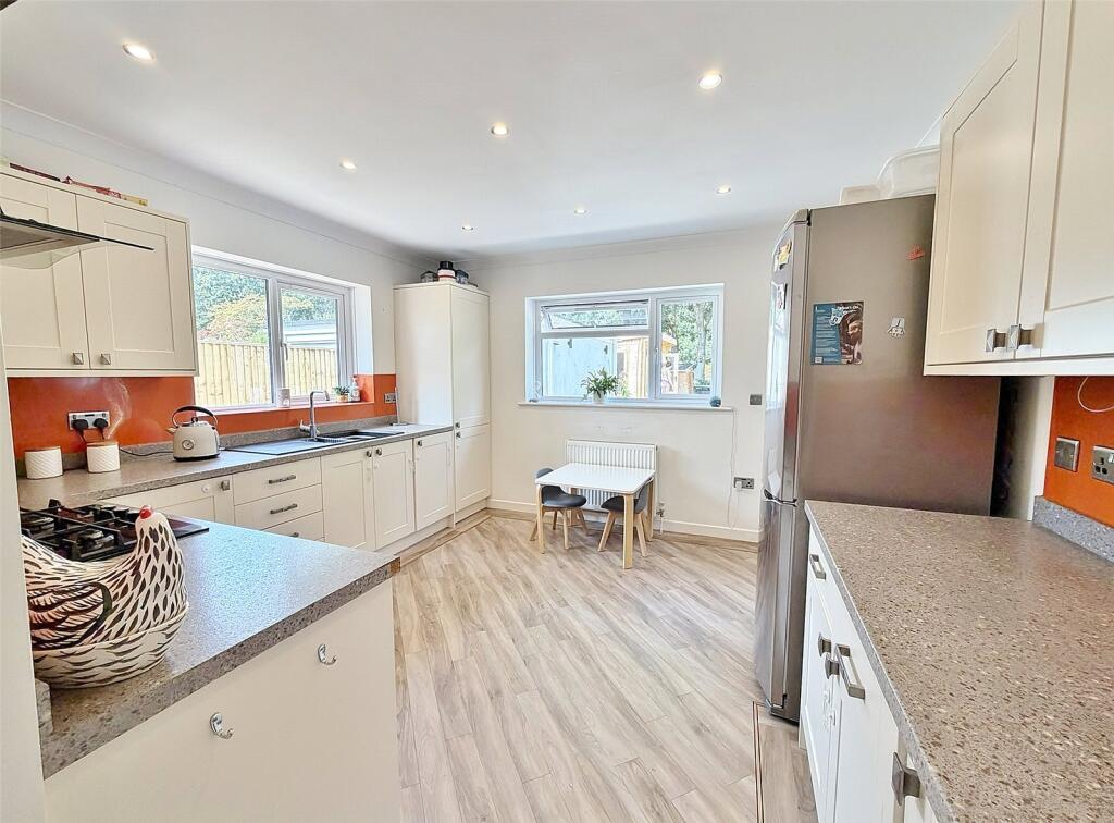 House in Verwood, Dorset - View 5