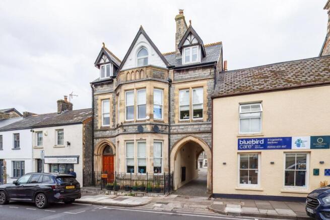 Graig Apartments Cowbridge & Offices, Cowbridge