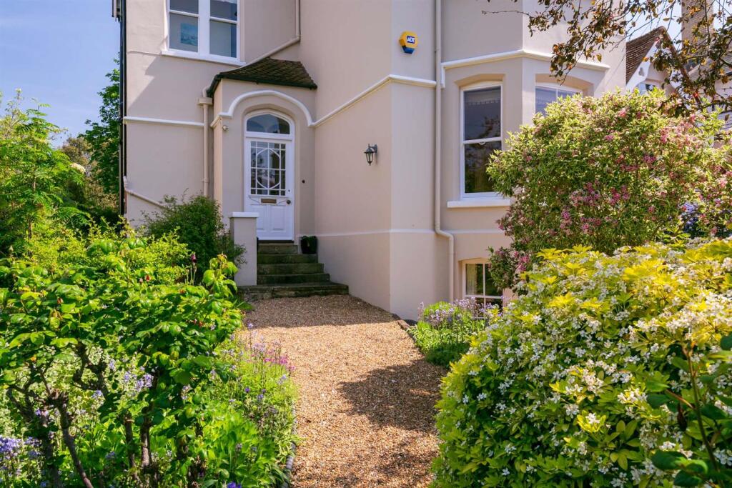 Austen Road, Guildford - Photo 17