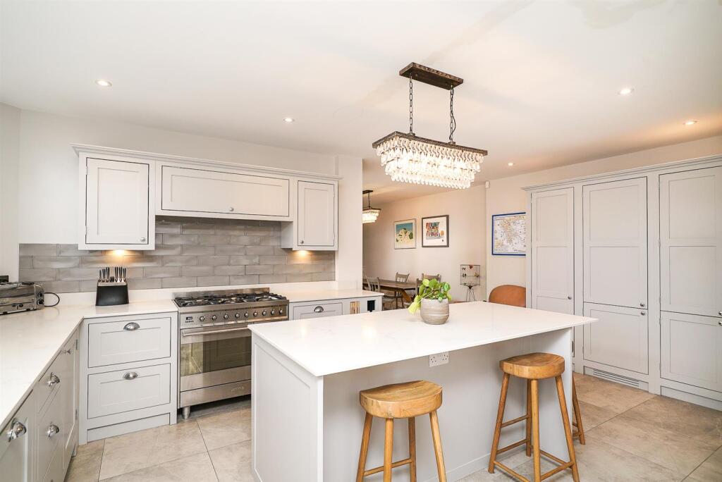 Additional image 3 of Queen Street, St. Albans