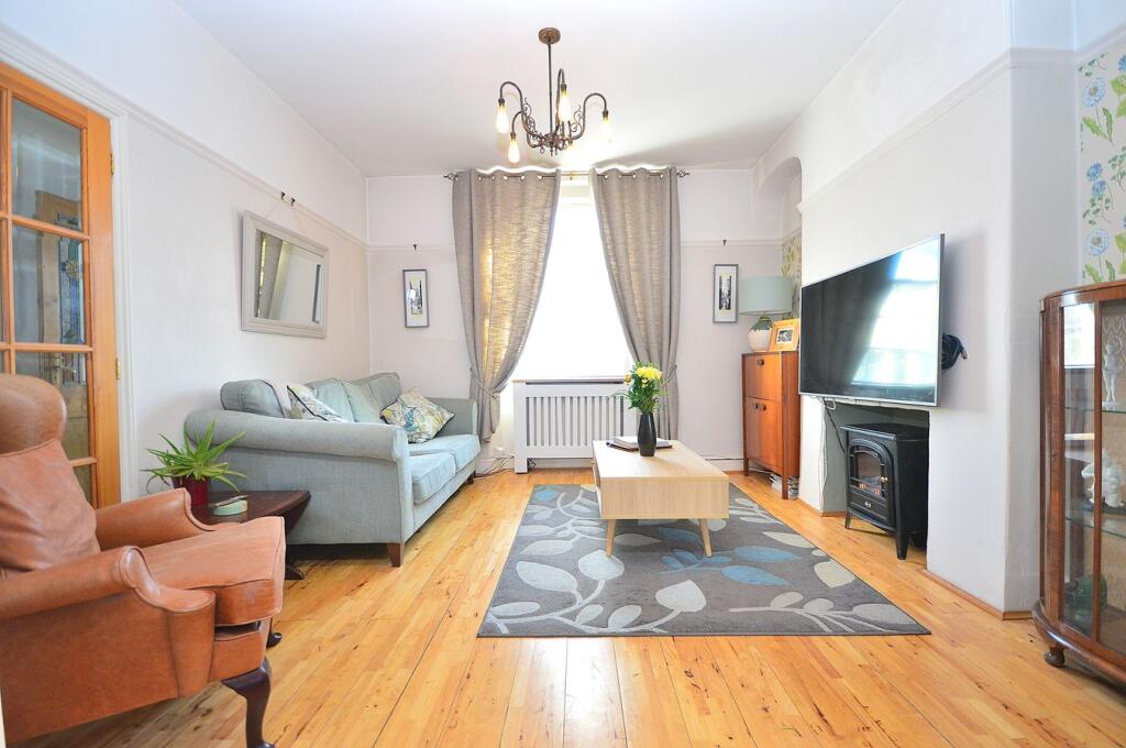 Leicester Terrace, Northampton, NN2 photo 2
