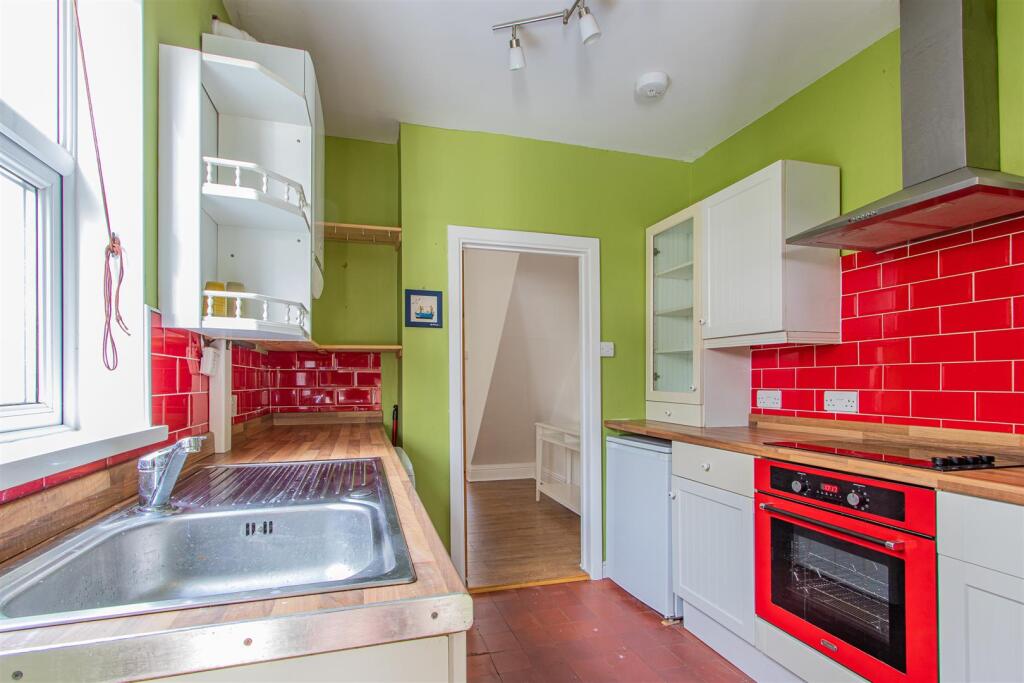 House in Cardiff - View 4