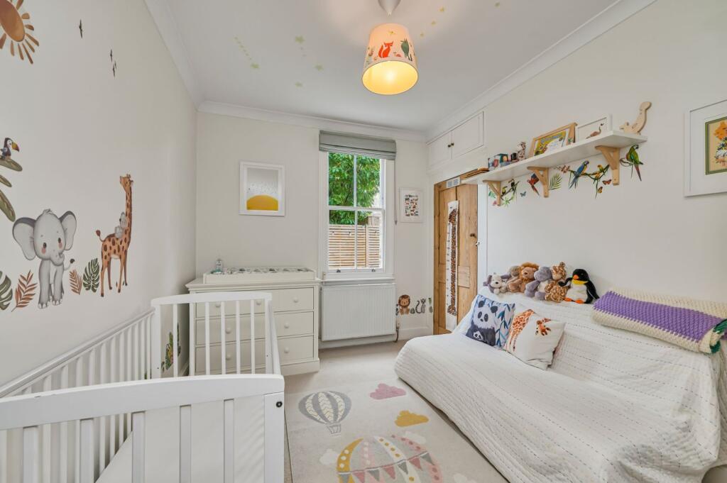 Apartment in London - View 5