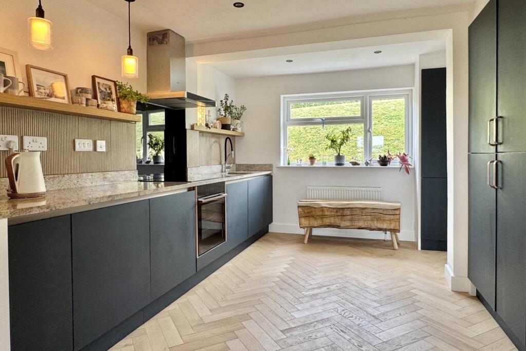 House in Mawgan Porth, Mawgan-in-Pydar - More