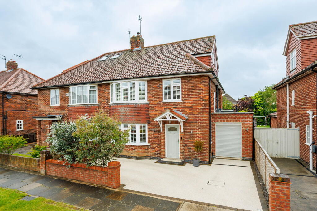 Main image of property: Elmlands Grove, York, YO31 1EE