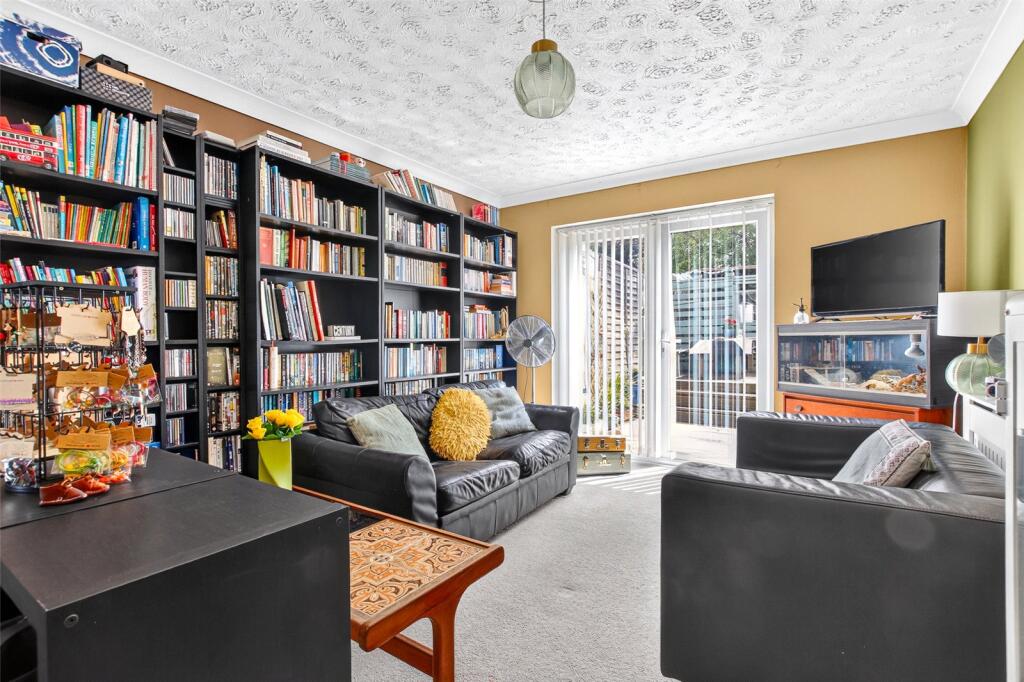 House in Bracknell - View 5